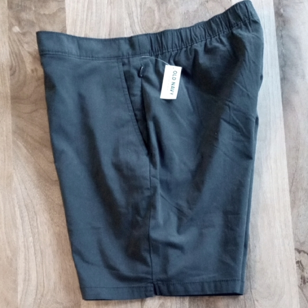 Old Navy Slim Flex Shorts